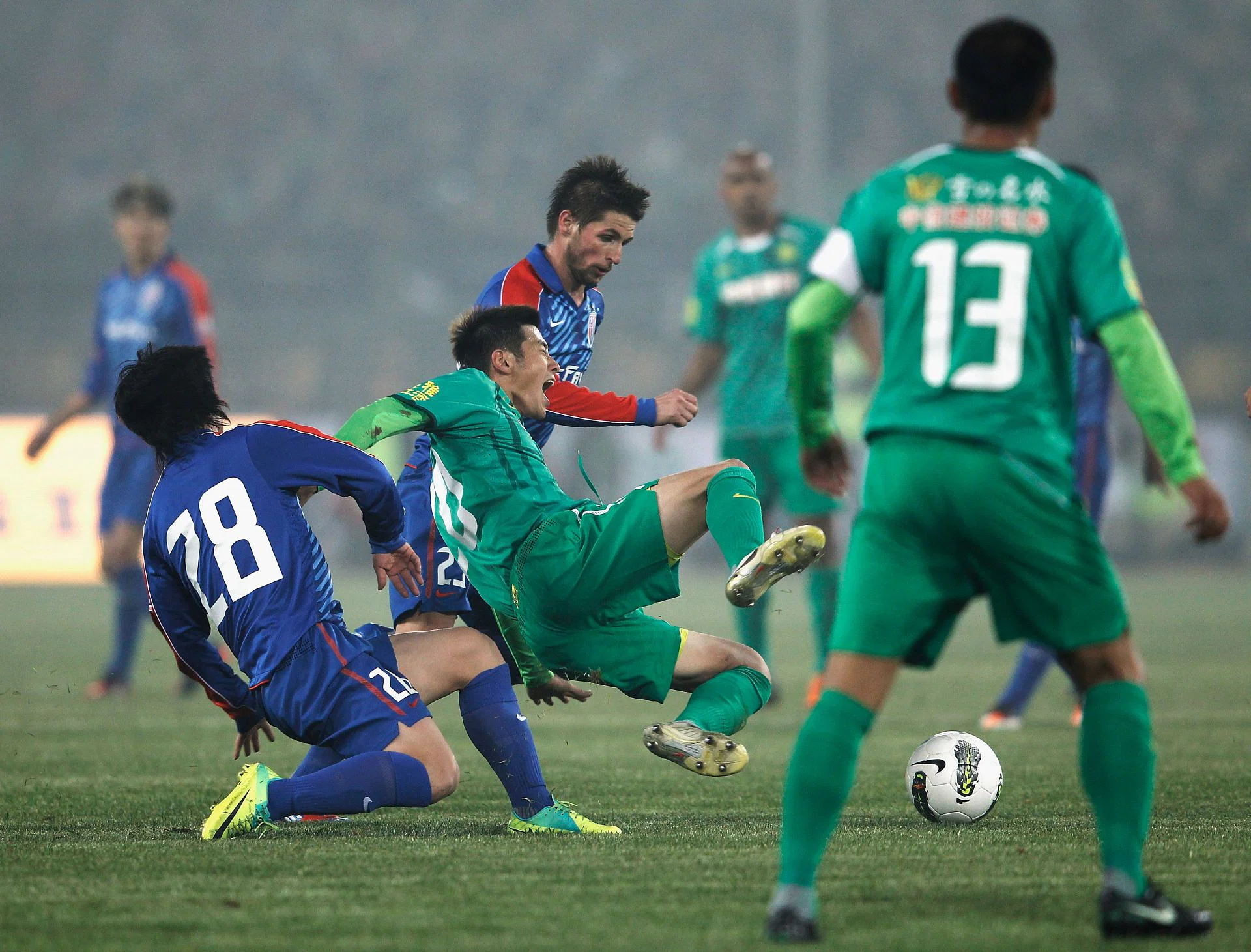 Nhận định bóng đá Zhejiang Professional vs Guangzhou City 14h00 ngày 19/12