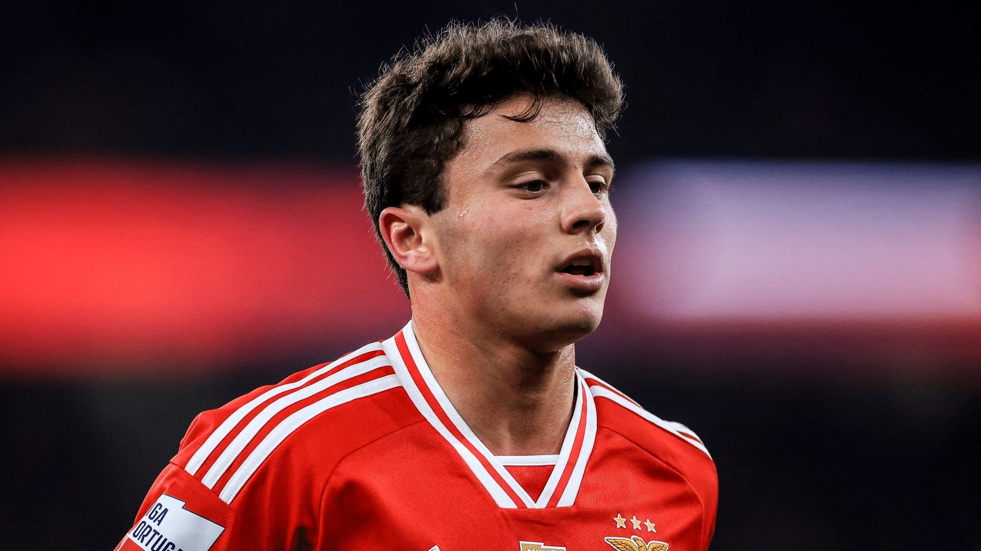 PSG Hoàn Tất Ký Kết Joao Neves