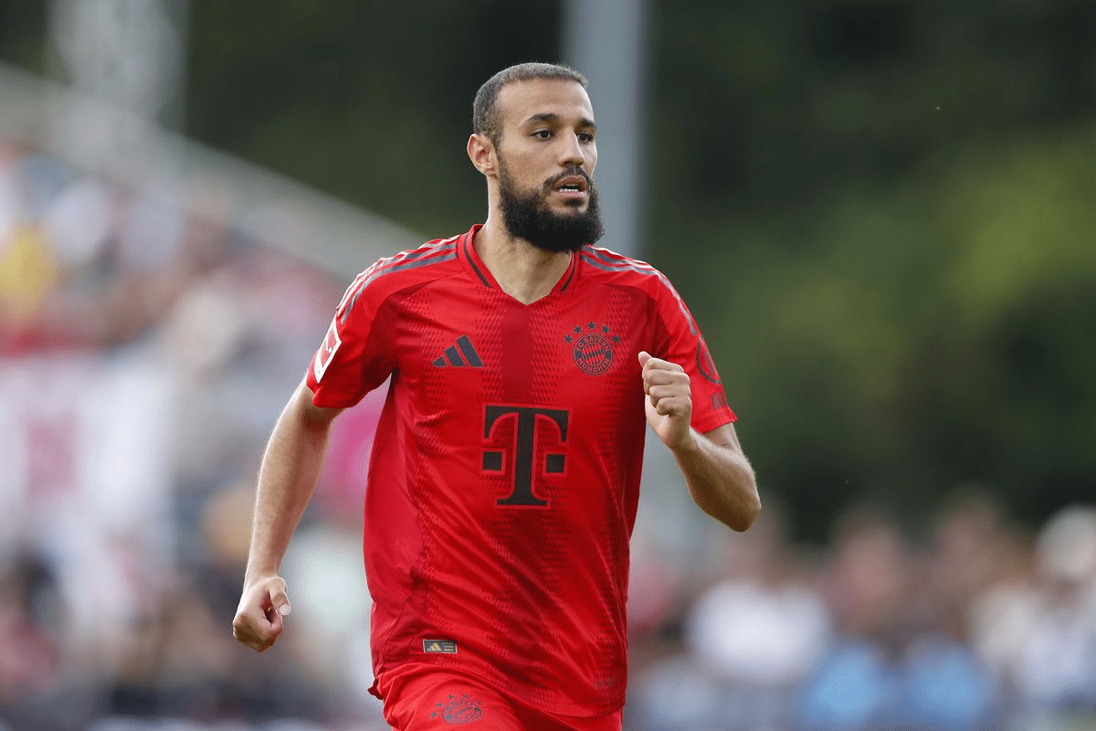 tyso-cu-soc-tren-thi-truong-chuyen-nhuong-khien-mazraoui-chua-the-chuyen-den-old-trafford-nhu-du-kien