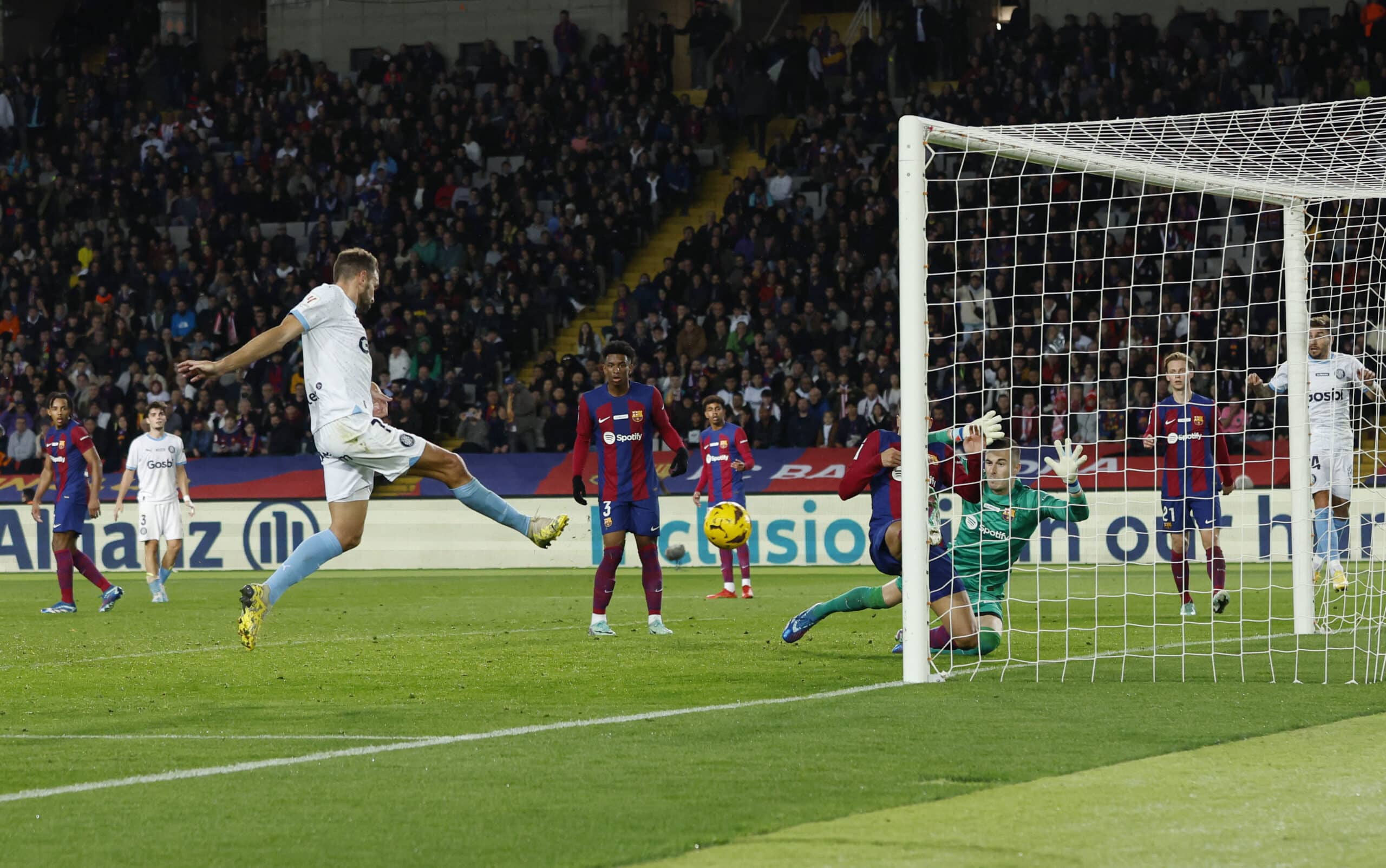 Nhận định bóng đá Girona vs Barca 21h15 ngày 15/9 (La Liga 2024/25)