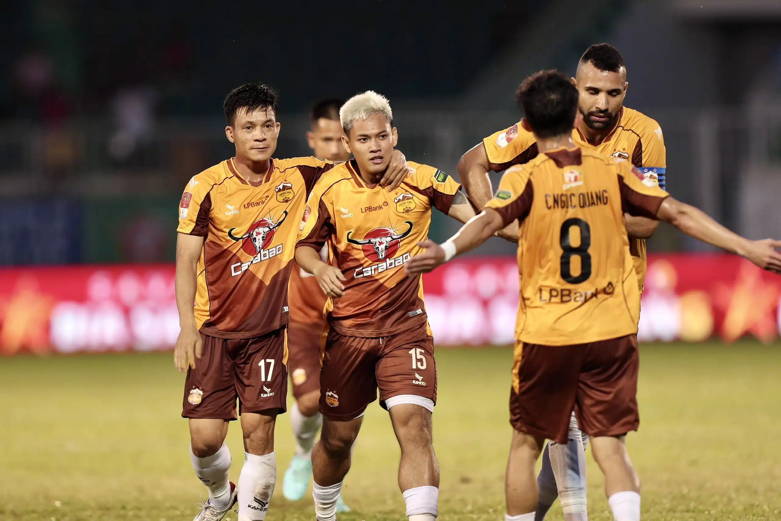Những Thách Thức Đặt Ra Cho HAGL