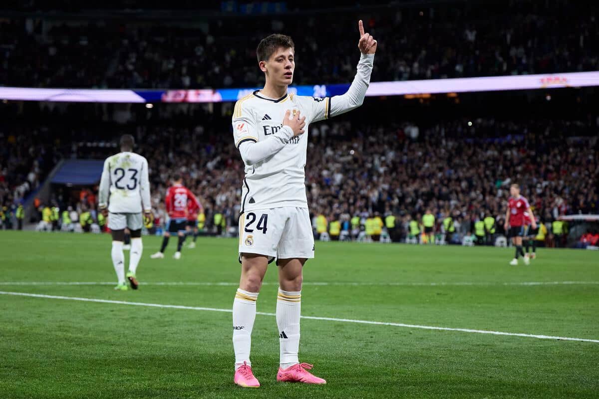 Arsenal và Liverpool nhắm Arda Guler
