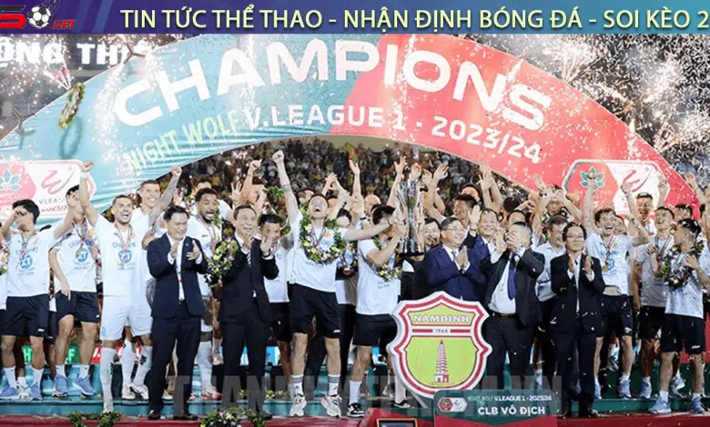 Bản quyền V-League từ “cho không” đến 50 tỷ đồng mỗi mùa