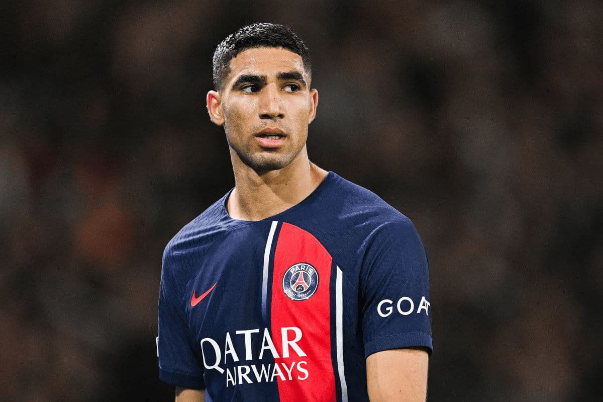 Hakimi mang về 1 điểm cho PSG