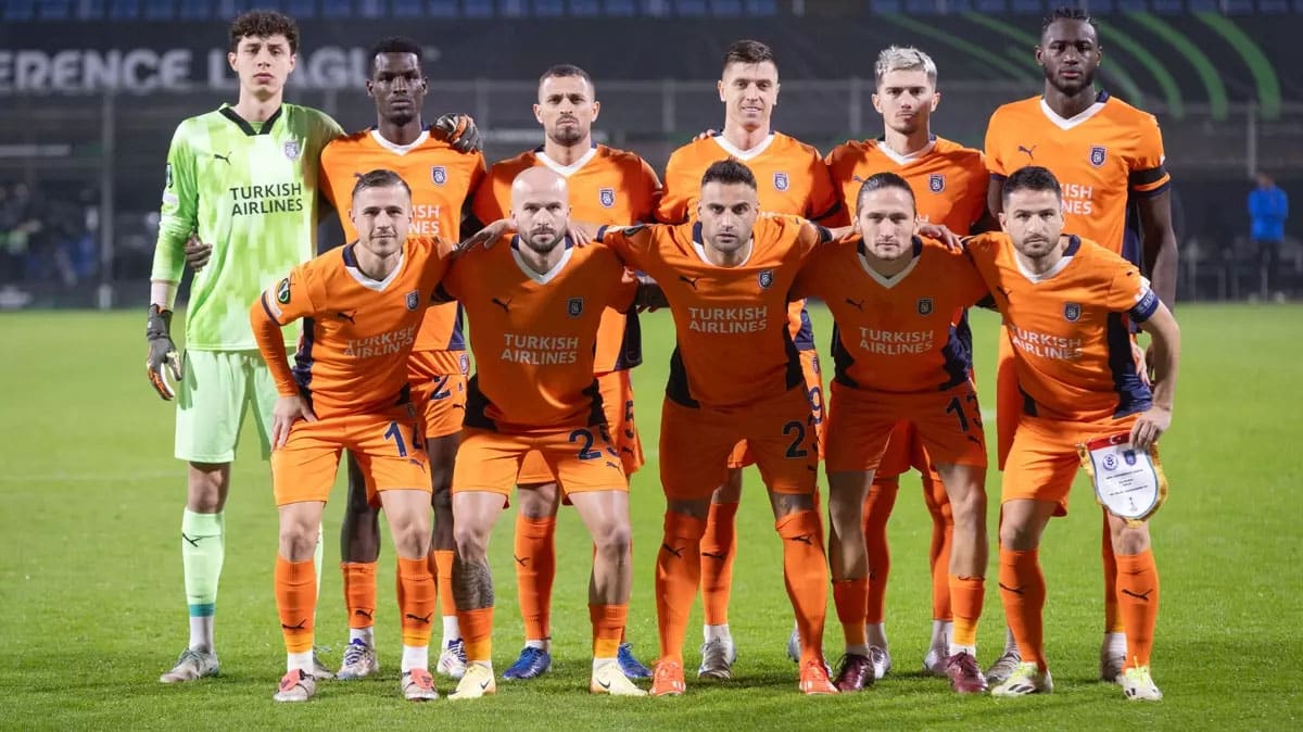 Nhan dinh bong da Basaksehir vs Eyupspor 21h00 ngay 2810 VDQG Tho Nhi Ky 202425