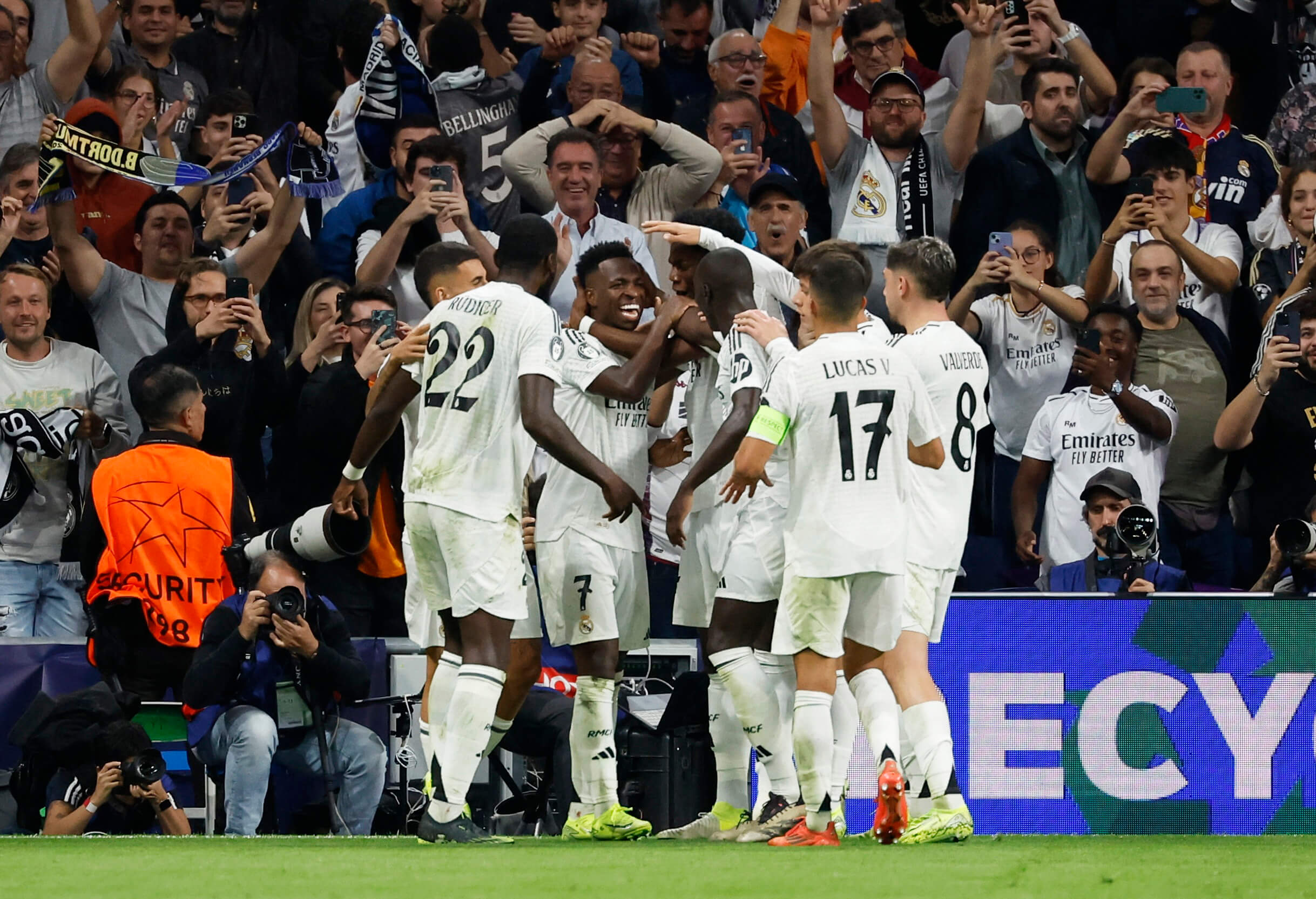 Real Madrid gây ấn tượng với cú lội ngược dòng ngoạn mục