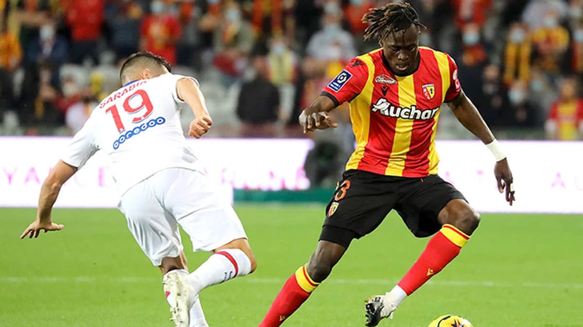 Nhận định bóng đá Lens vs Nantes 1h00 ngày 10/11 (Ligue 1 2024/25)