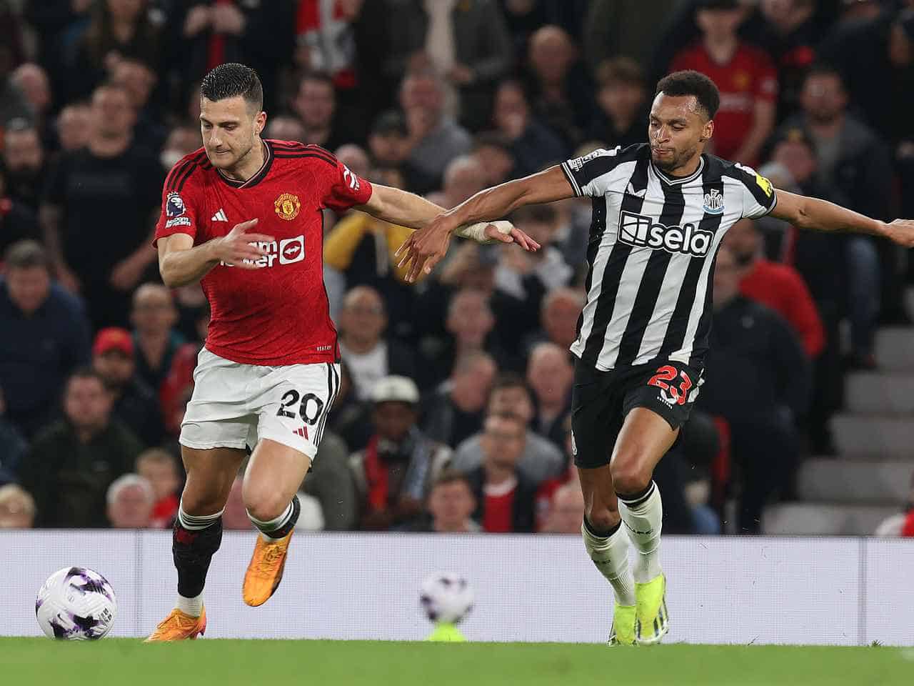 Nhận định bóng đá MU vs Newcastle 3h00 ngày 31/12 (Ngoại Hạng Anh 2024/25)