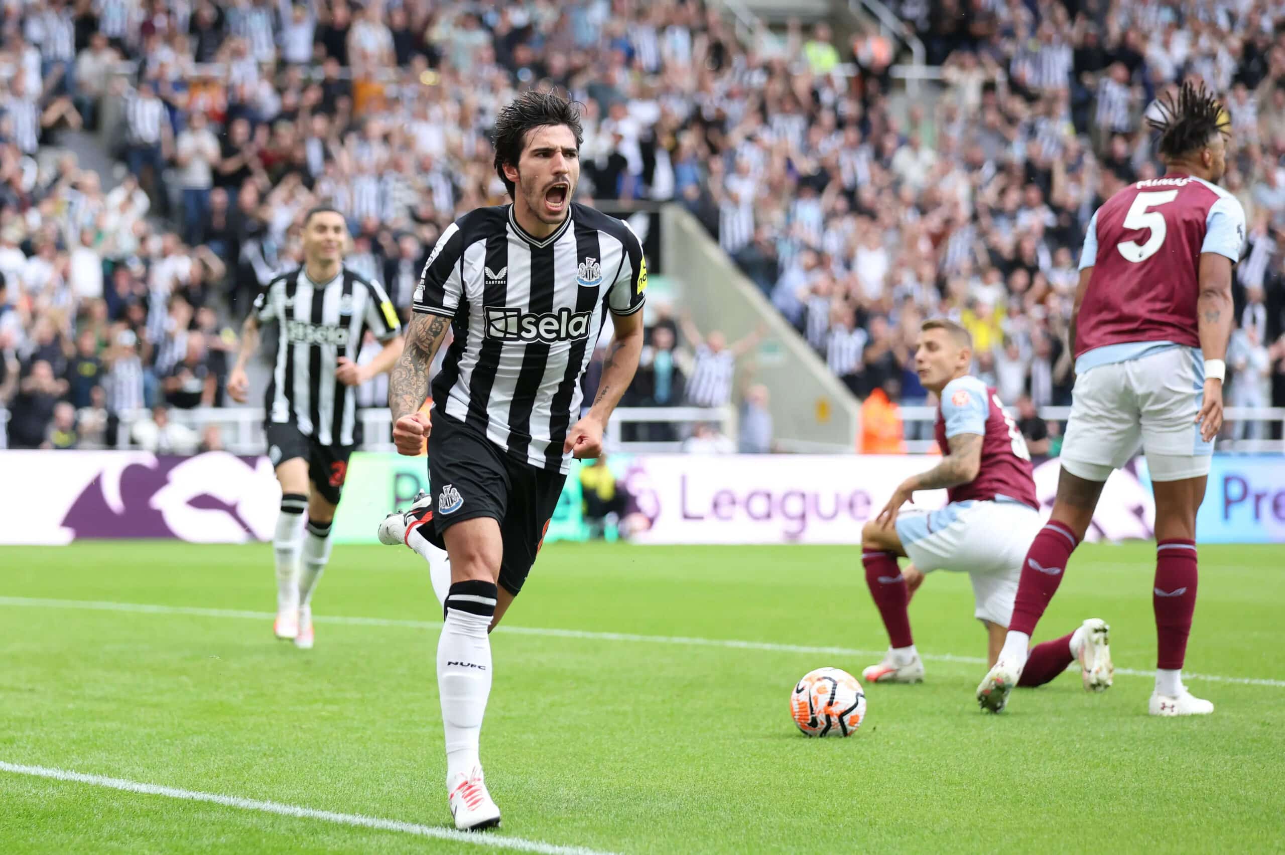Nhận định bóng đá Newcastle vs Aston Villa 22h00 ngày 26/12 (Ngoại Hạng Anh 2024/25)