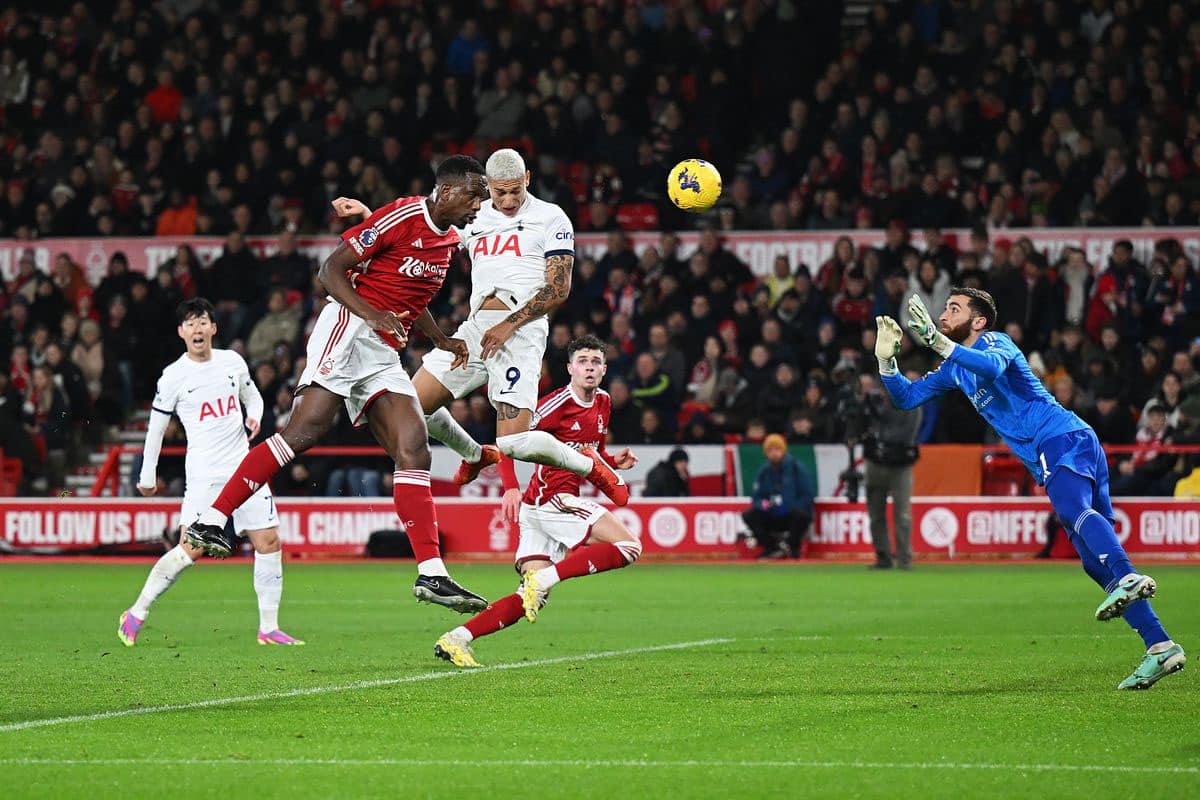 Nhận định bóng đá Nottingham Forest vs Tottenham 22h00 ngày 26/12 (Ngoại Hạng Anh 2024/25)