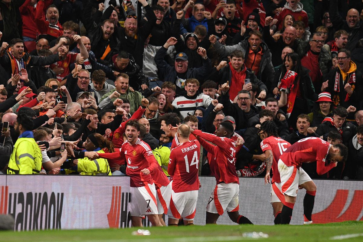 Nhận định bóng đá MU vs Wolves 20h00 ngày 20/4 (Ngoại Hạng Anh 2024/25)