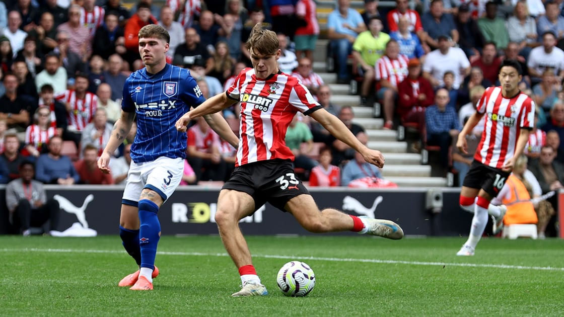 Nhận định bóng đá Ipswich vs Southampton 18h00 ngày 17/8 (hạng nhất Anh 2025/26)