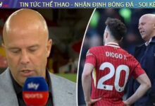HLV Arne Slot: 'Tôi đã vô thức lướt tìm Diogo Jota để tung vào sân nhưng...'