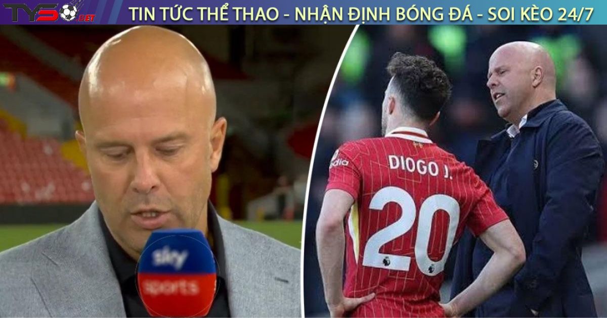 HLV Arne Slot: 'Tôi đã vô thức lướt tìm Diogo Jota để tung vào sân nhưng...'