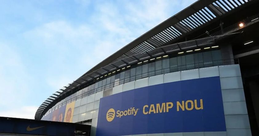 Barca bị UEFA 'sờ gáy' trước trận mở màn Champions League