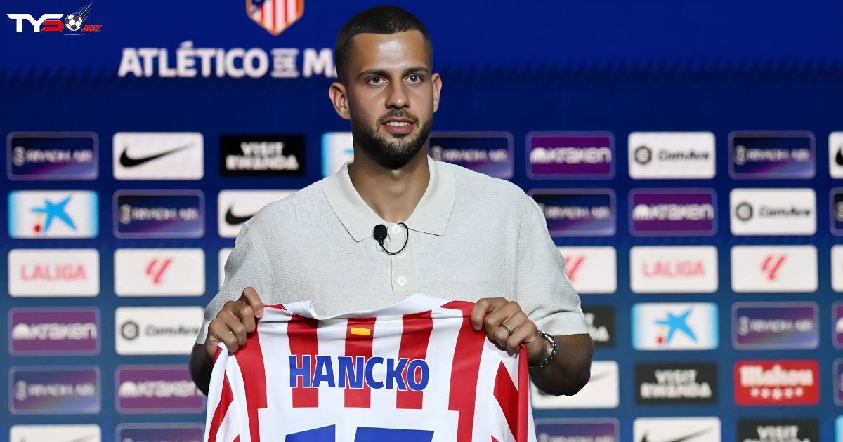 Sau cú sốc Al Nassr, Hancko quyết định quay về châu Âu và gia nhập Atletico