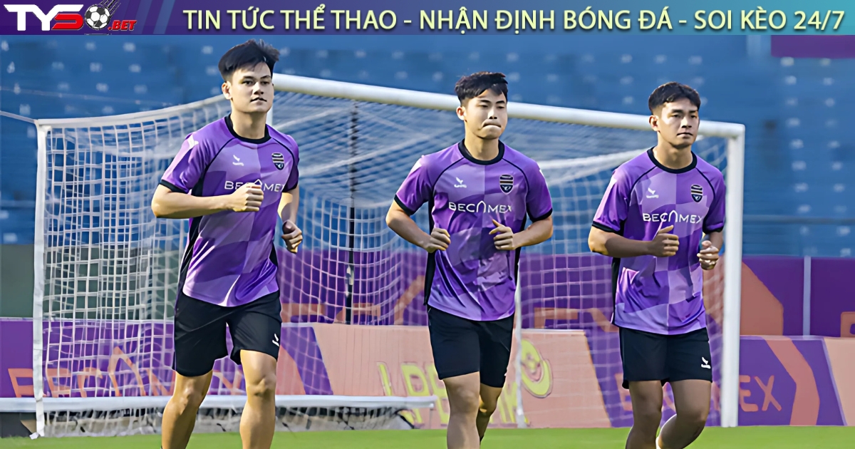 Sau nhiều tháng điều trị chấn thương, Hồ Tấn Tài đang tiến gần ngày trở lại sân cỏ