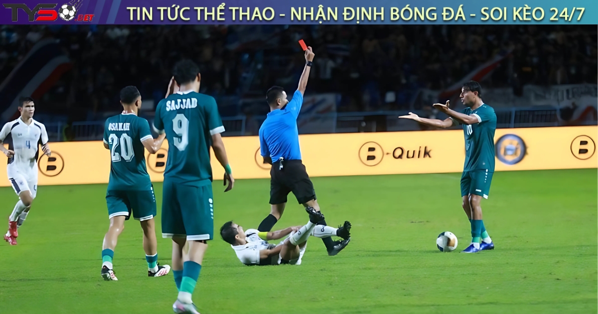 Cầu thủ Thái Lan, Iraq đánh nhau