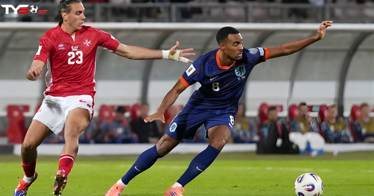 Ryan Gravenberch của Liverpool chấn thương trước đại chiến MU