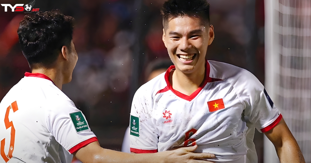 Trong trận này HLV Kim Sang Sik đã trao cơ hội ra sân ngay từ đầu cho nhiều cầu thủ trẻ thuộc lứa U22