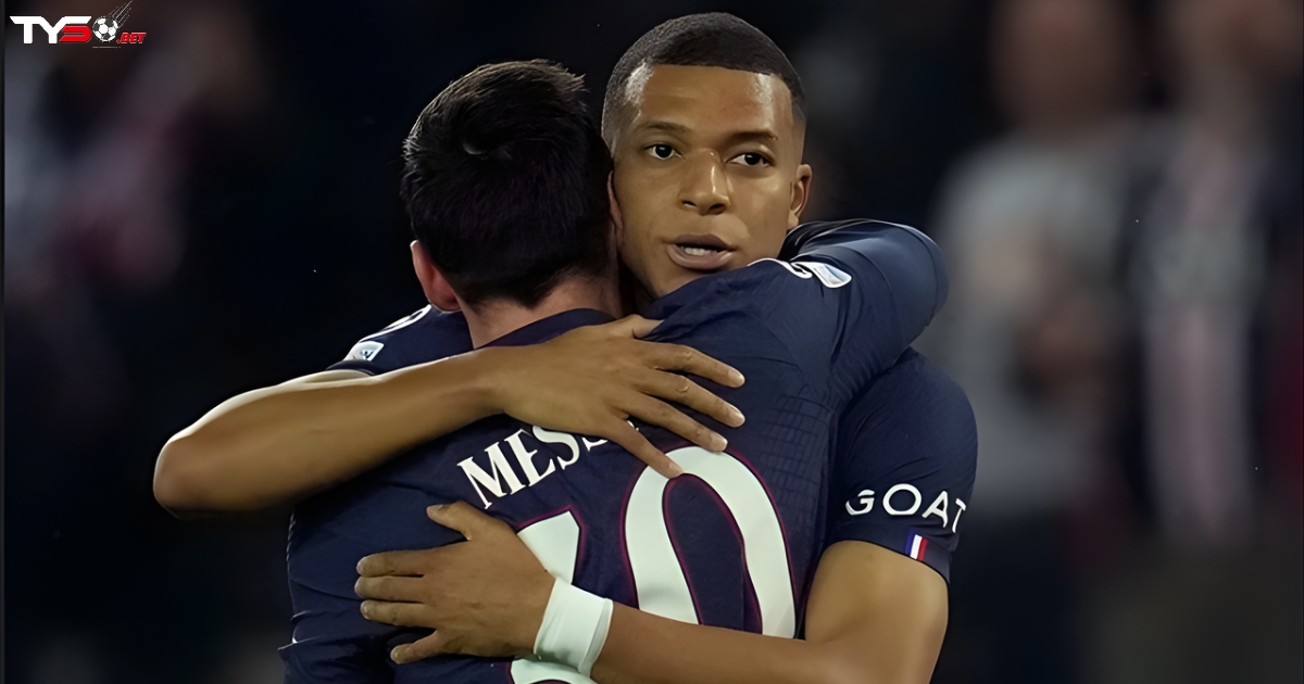 Những chia sẻ của Mbappe cho thấy việc sát cánh cùng Messi không chỉ giúp anh hoàn thiện về mặt chuyên môn, mà còn giúp anh trưởng thành hơn trong tư duy và bản sắc thi đấu.