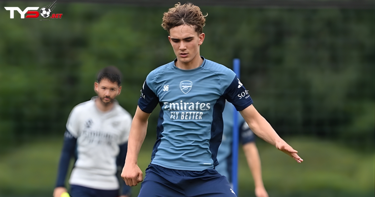 Arteta lên tiếng về tương lai của thần đồng Max Dowman: “Arsenal không có gì phải lo lắng”