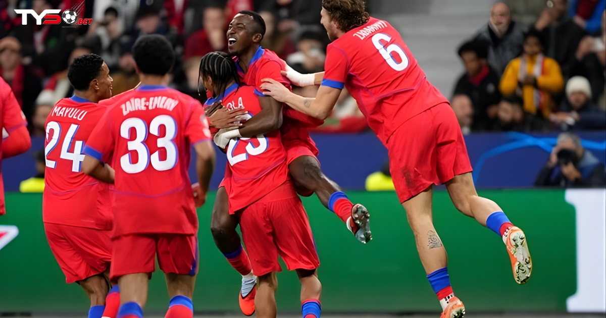 PSG thắng “kinh hoàng” 7-2 trước Leverkusen trong trận cầu hỗn loạn với hai thẻ đỏ