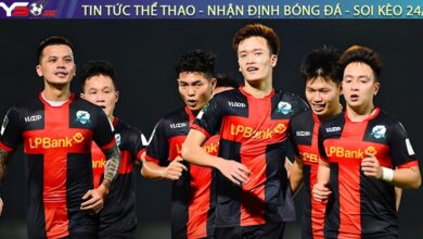 HLV Gerard Albadalejo bóng gió về trọng tài sau chiến thắng nghẹt thở của Ninh Bình trước Công an TP.HCM