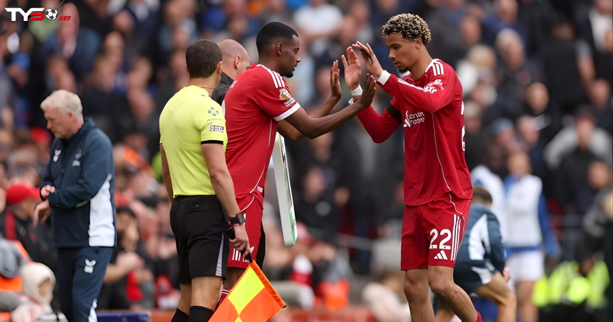 Mặt trái của kỷ nguyên thay 5 cầu thủ: Khi bóng đá trở thành cuộc đua thể lực khốc liệt